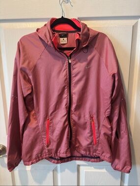 Nike Women’s Pink Hooded Windbreaker Jacket